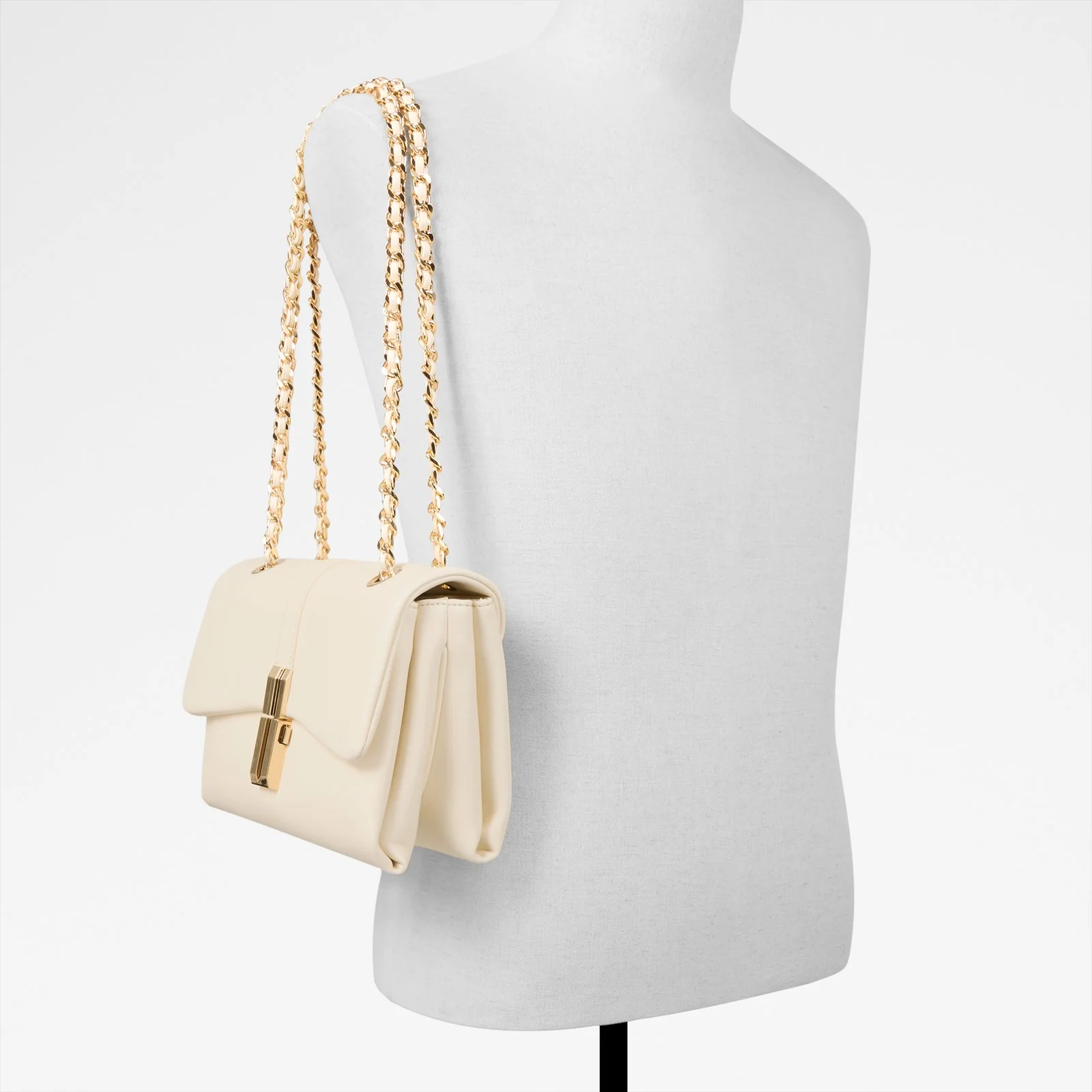 Alicie - Image 6