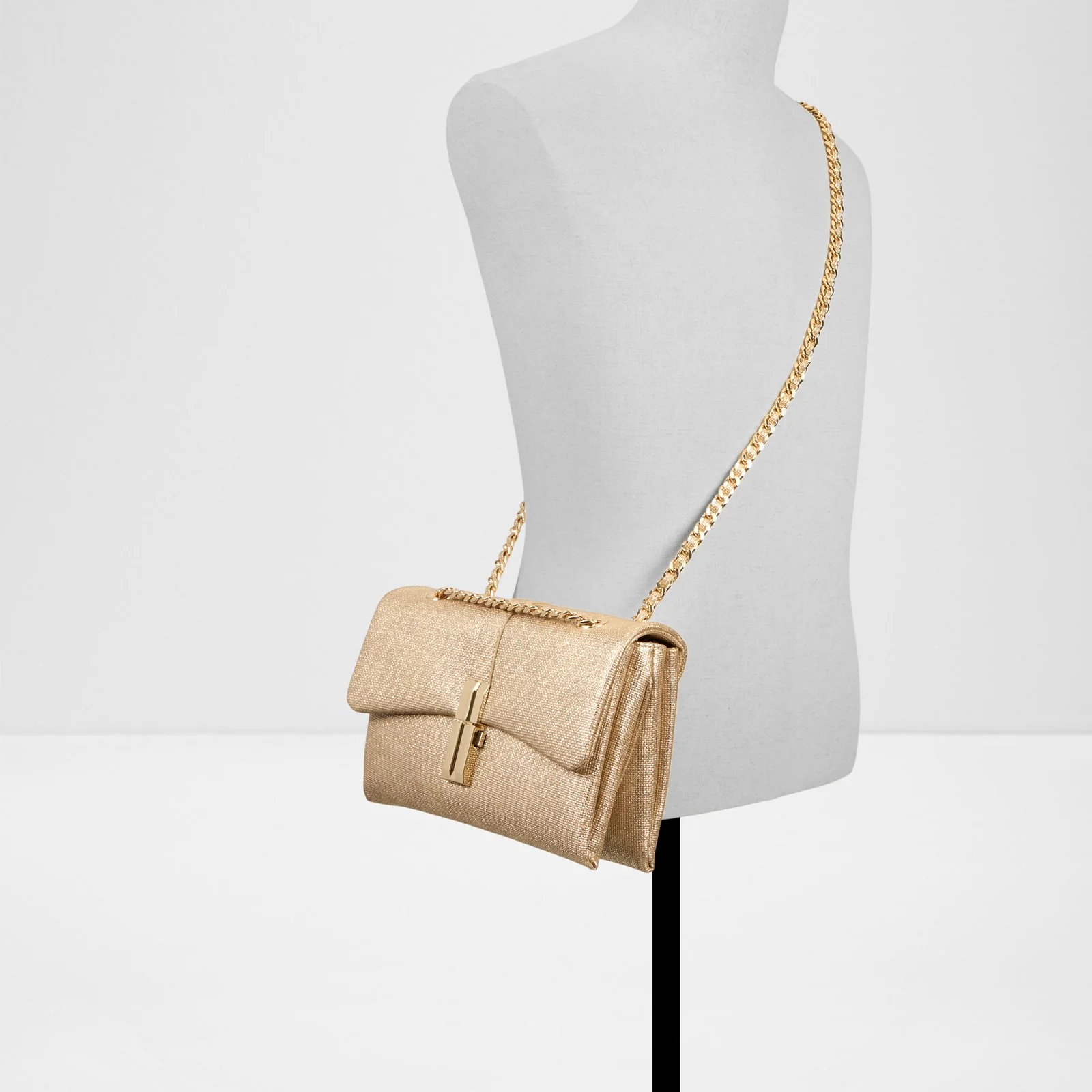 Alicie - Image 5