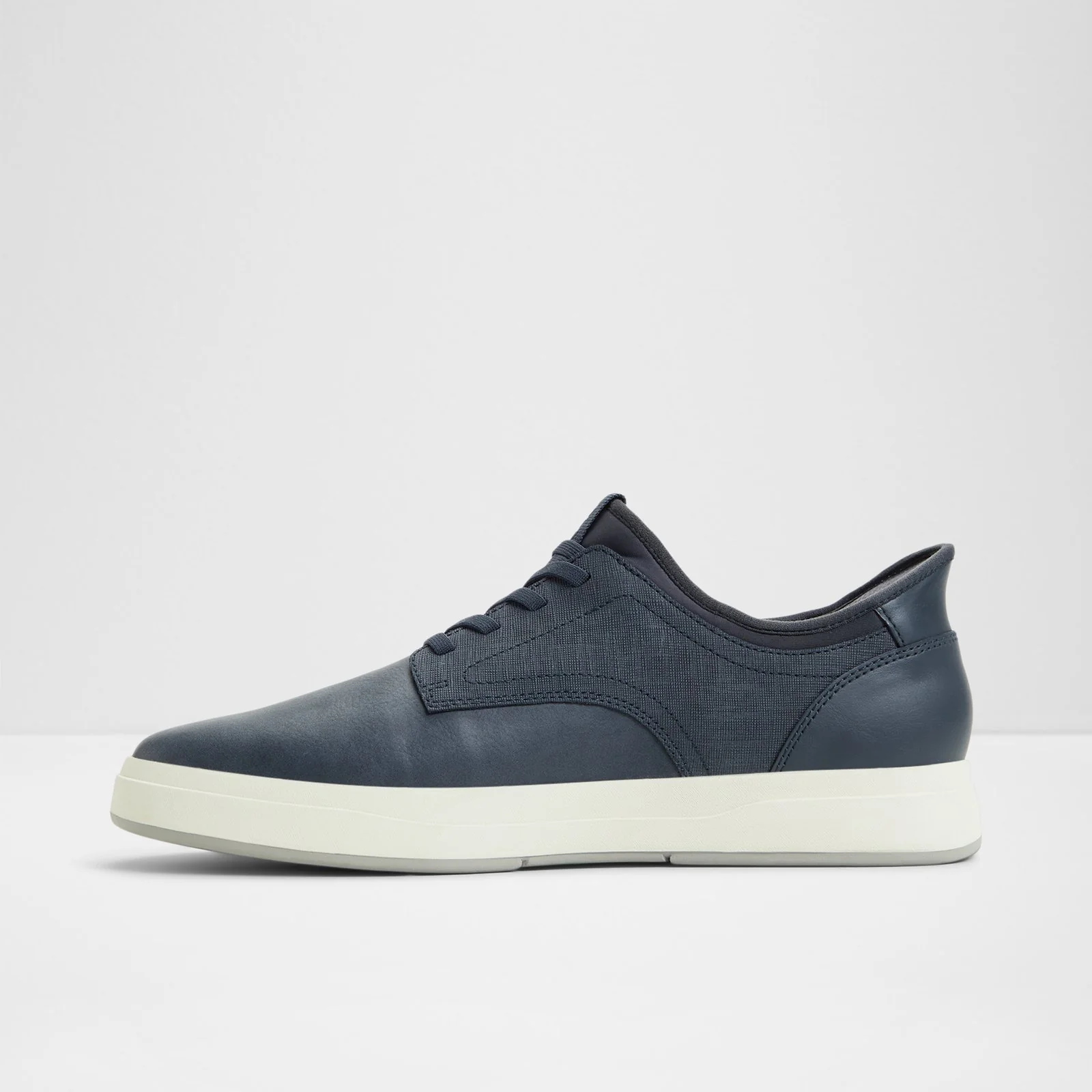 Arden - Image 4