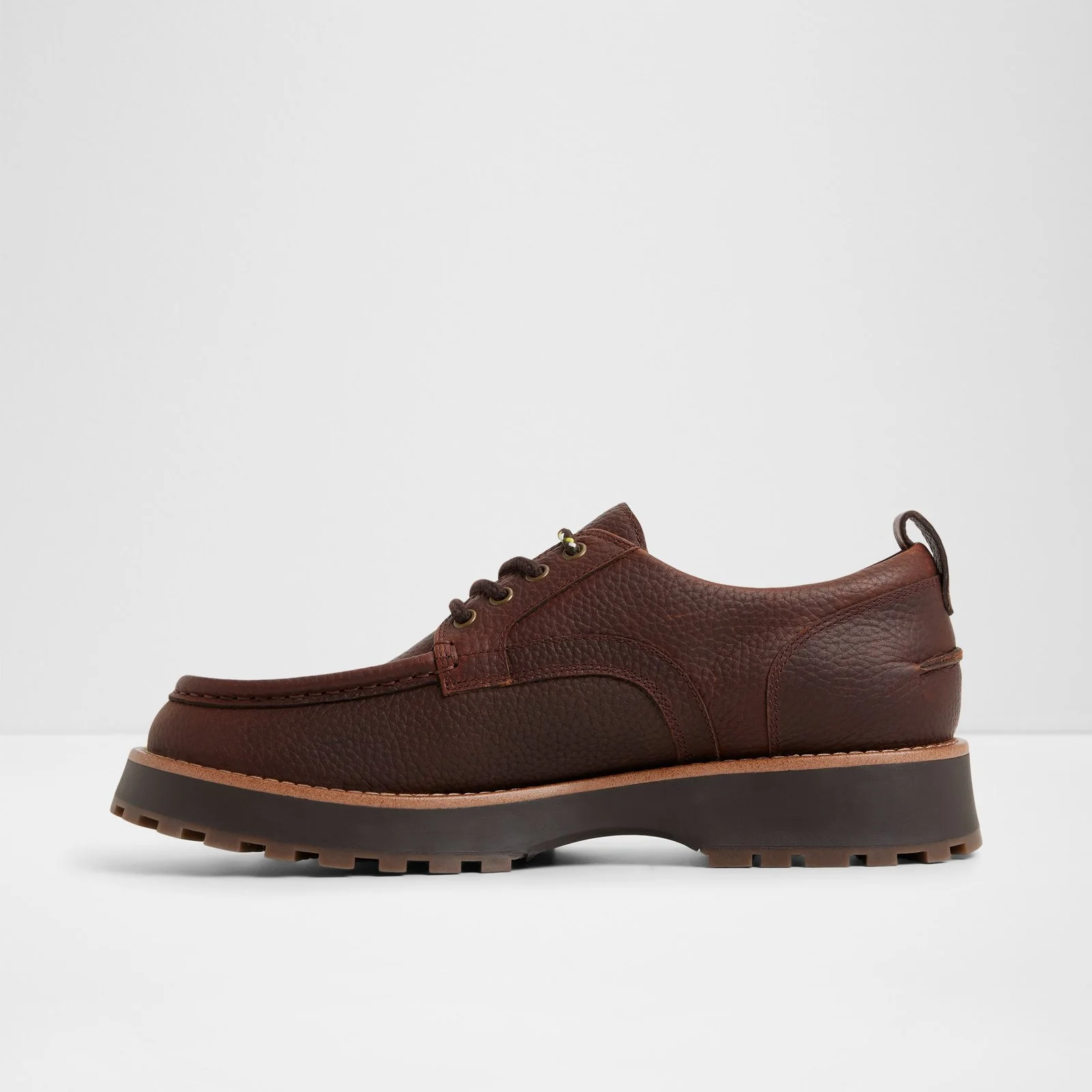 Bastian - Image 4