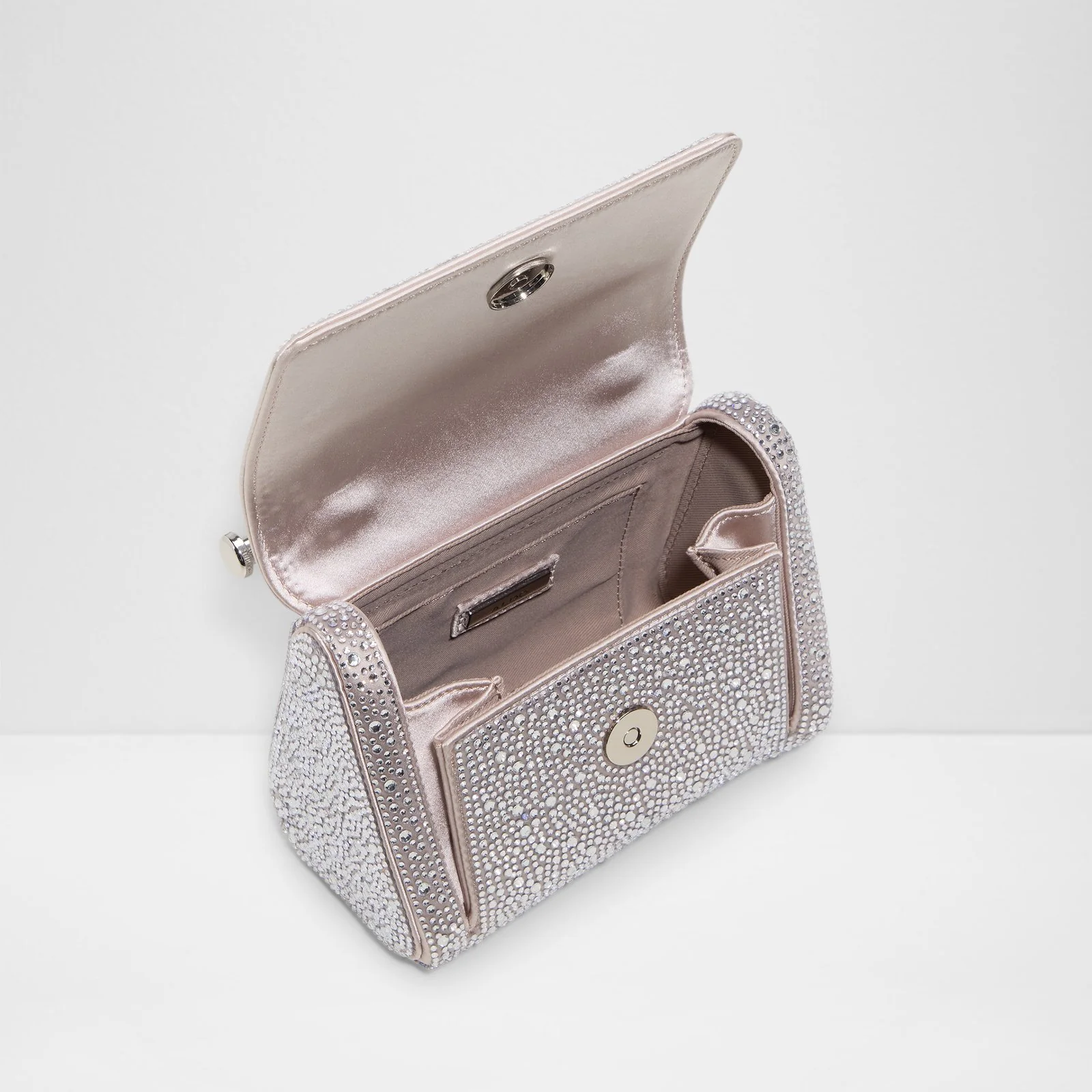 Blingchic - Image 4