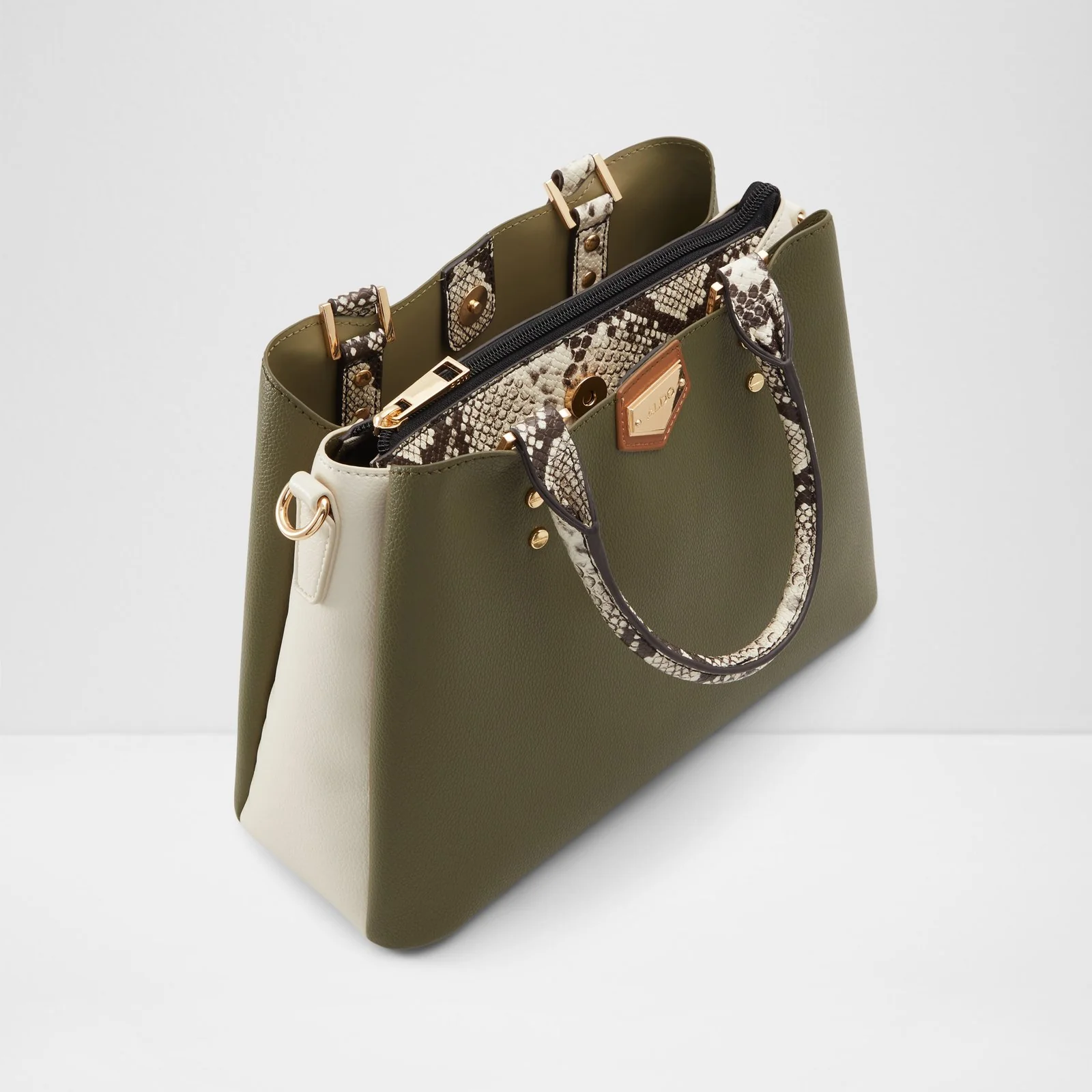 Caraever - Image 4