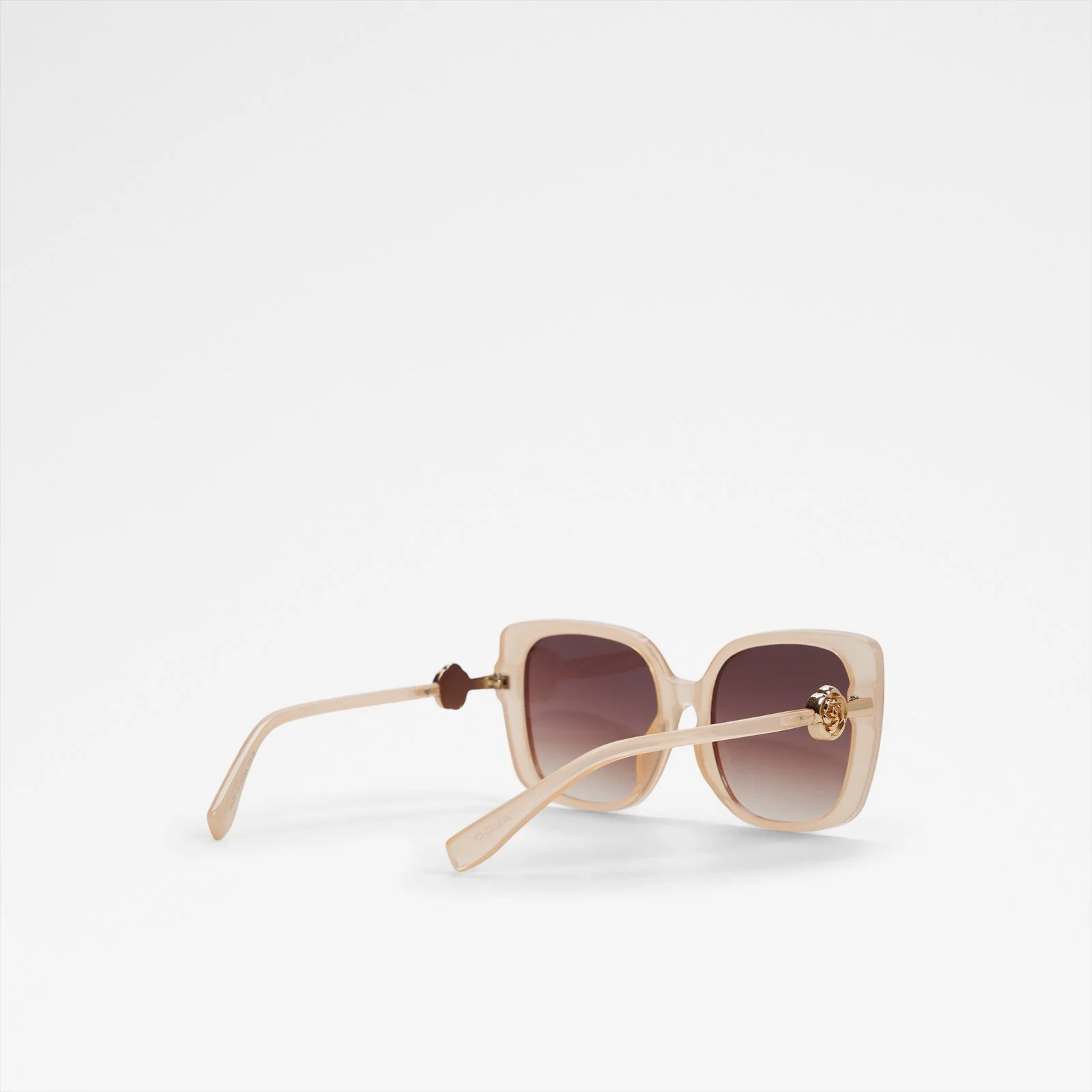 Caro - Image 4