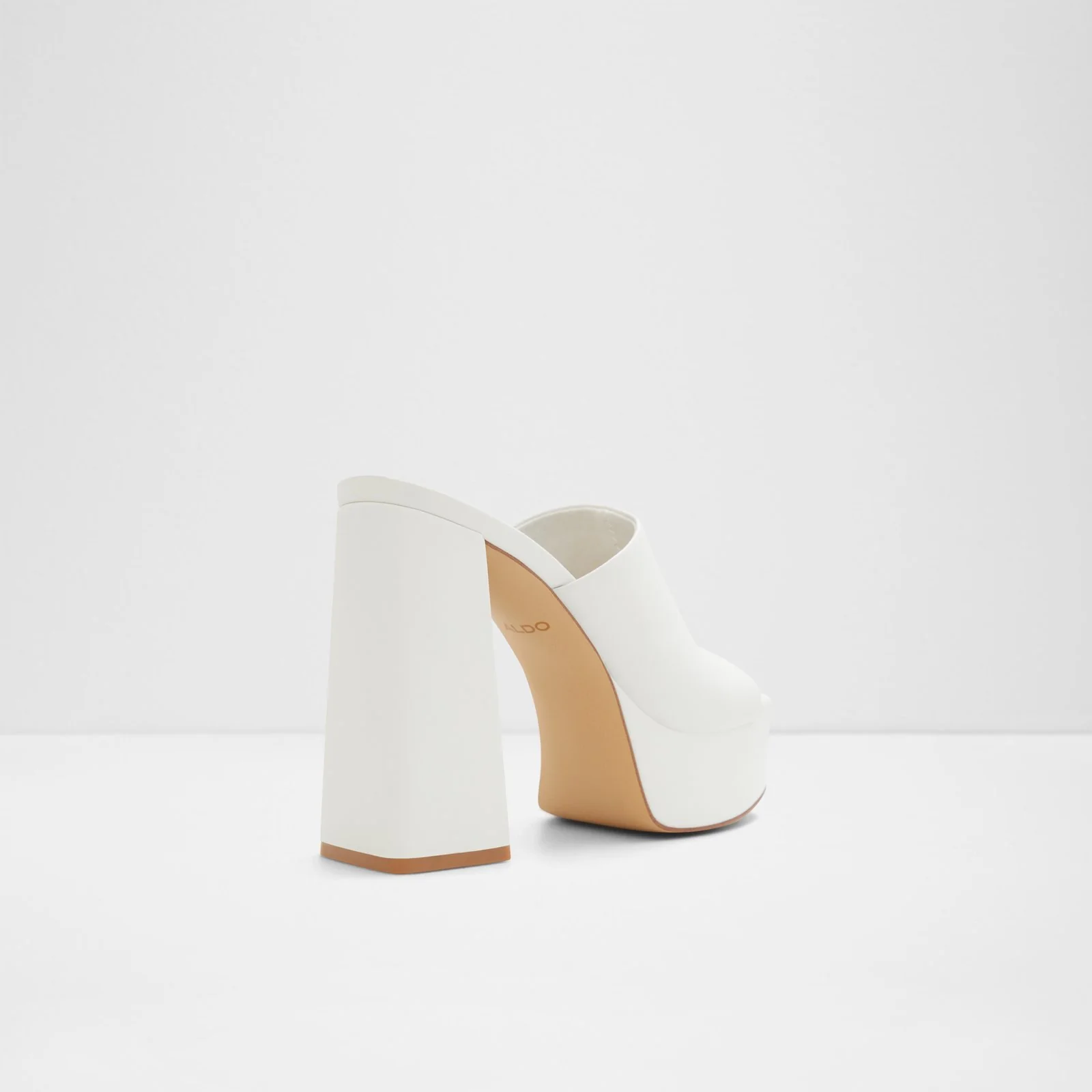 Cassey - Image 3