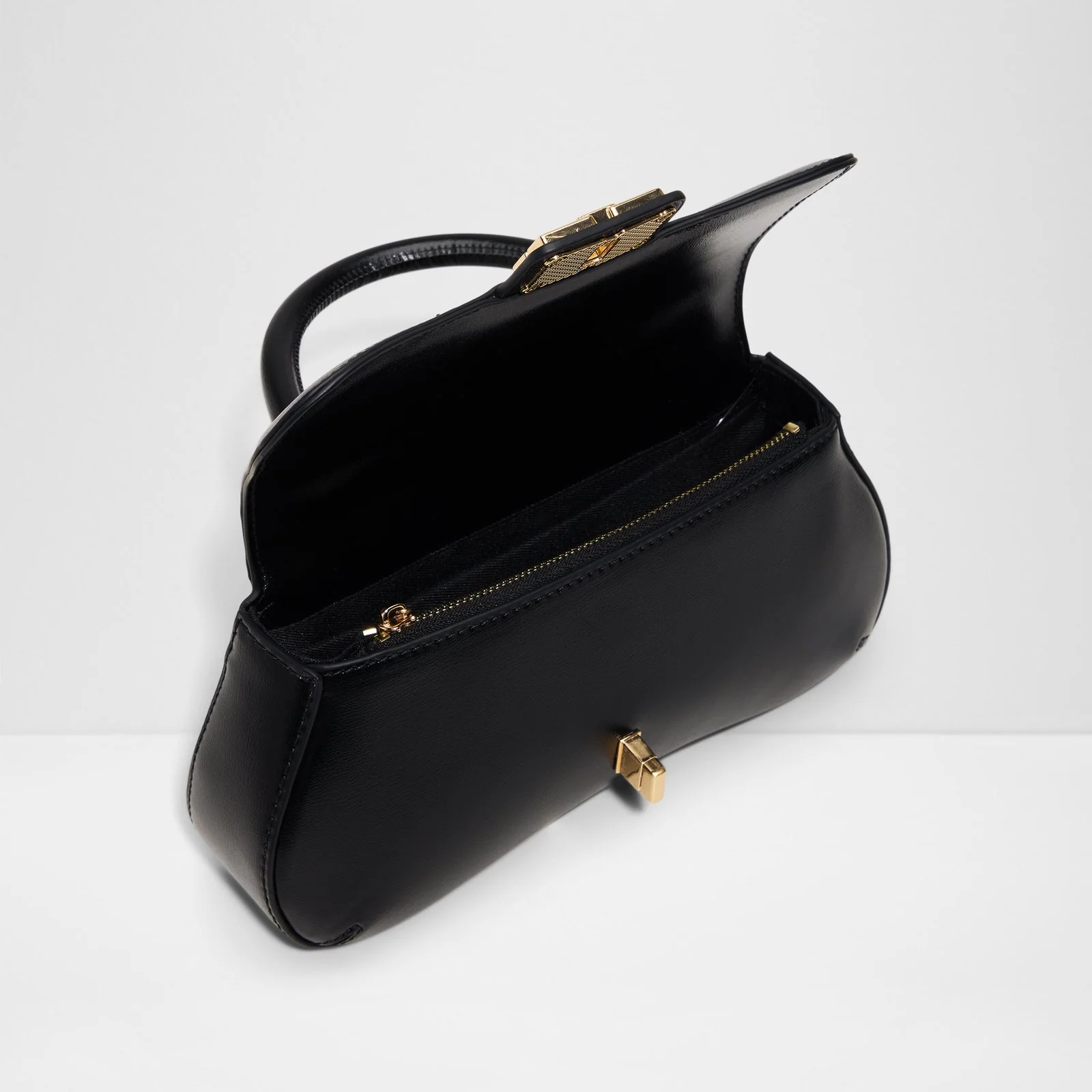 Catrine - Image 4