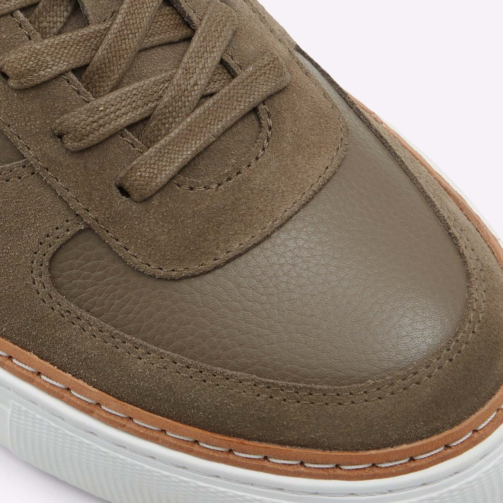 Checkers - Image 8