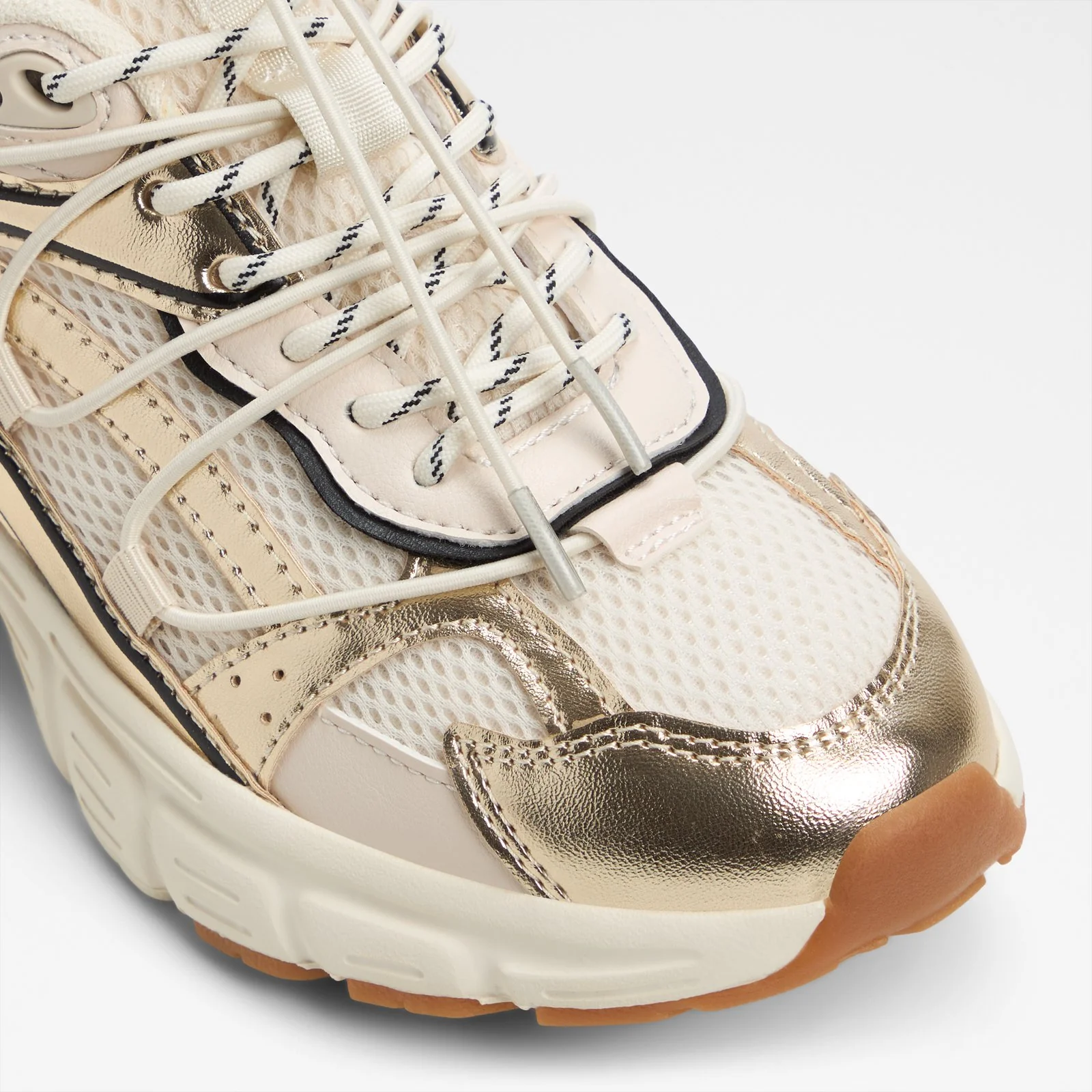 Clubfly - Image 6