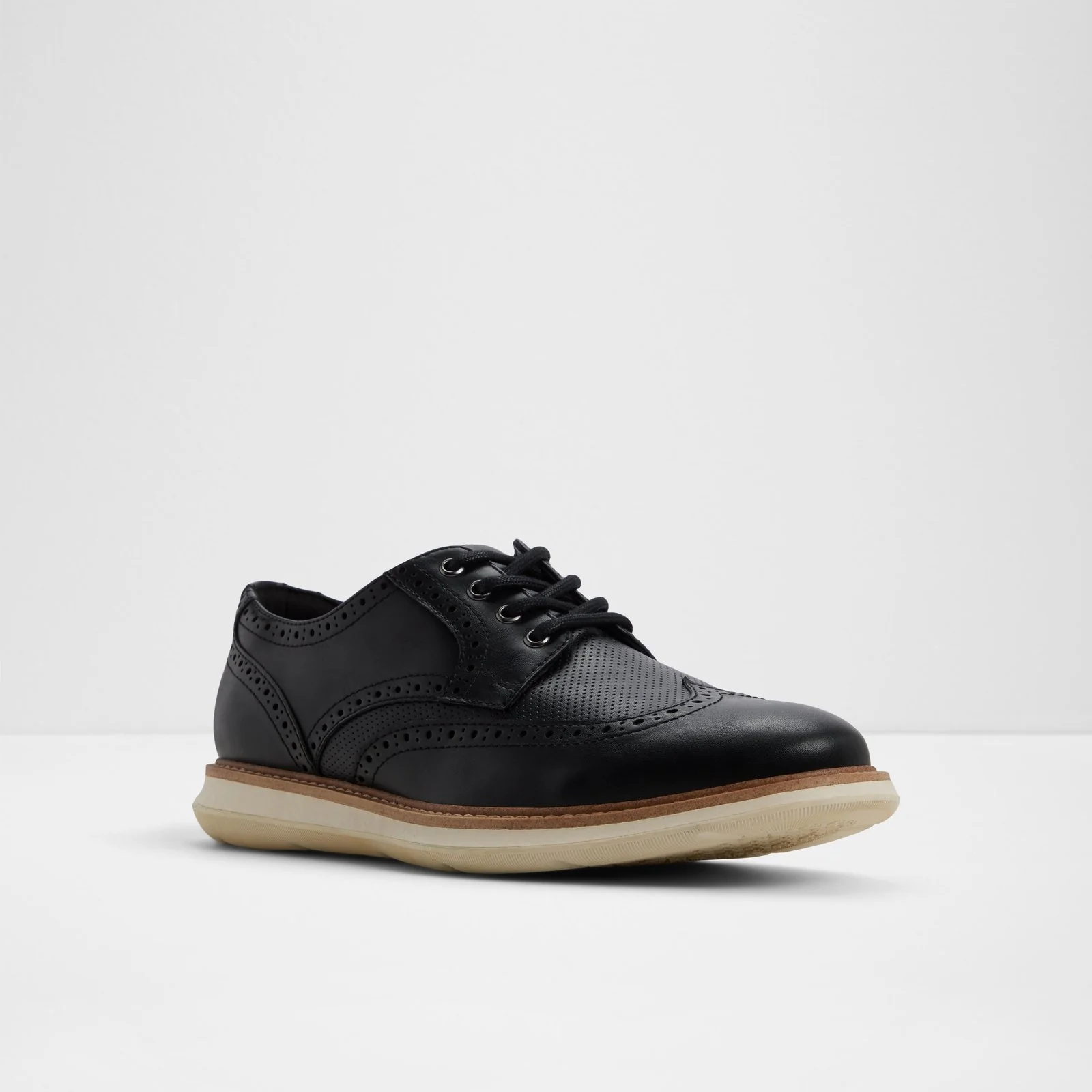 Dominik - Image 5