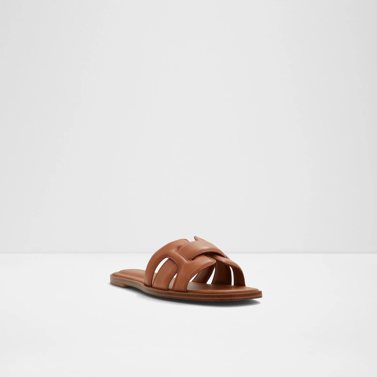 Elenaa - Image 5