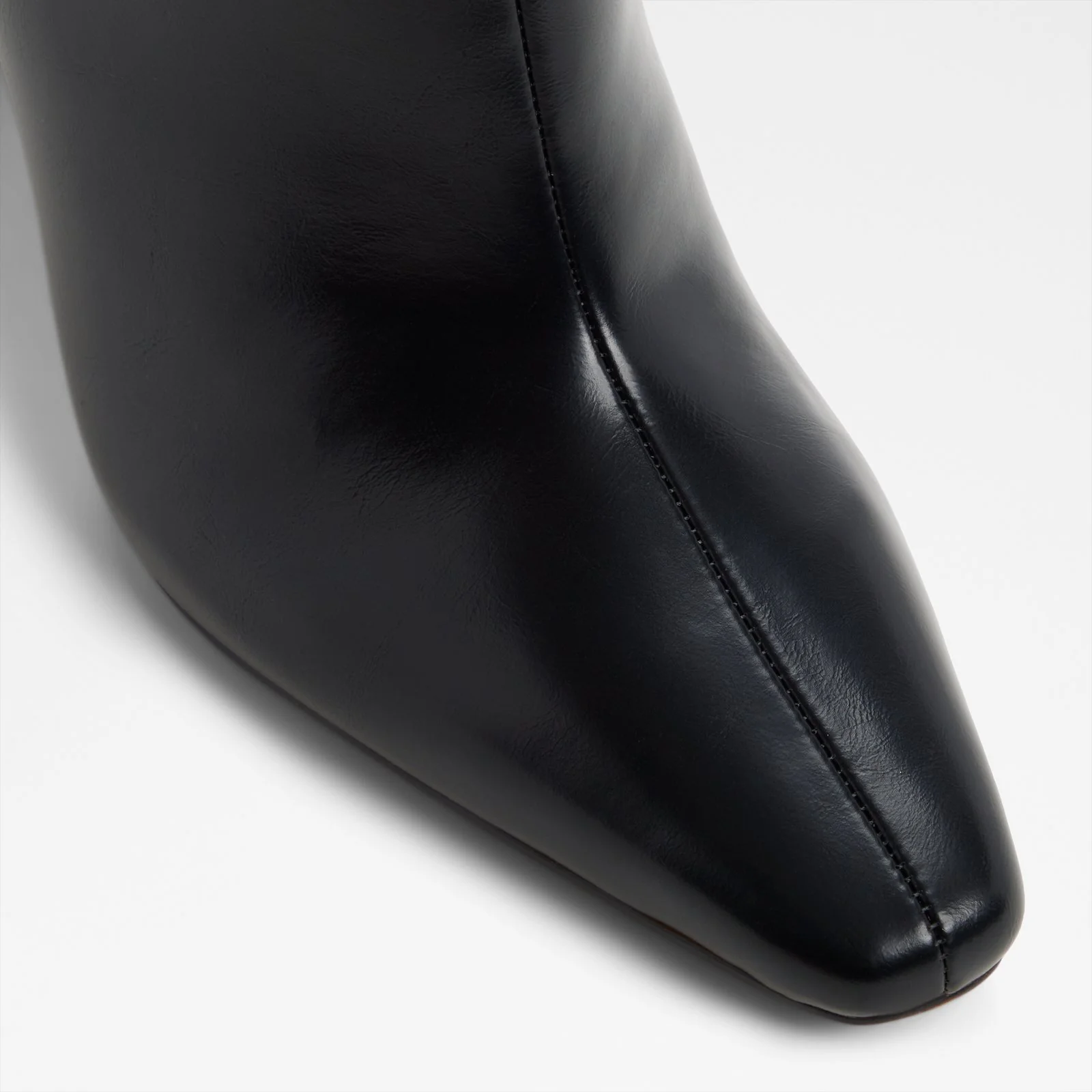 Elyne - Image 6