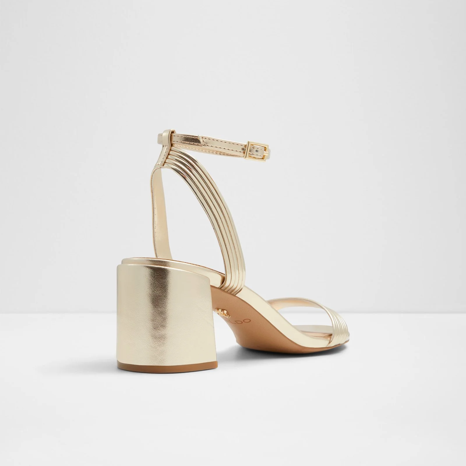 Emelda - Image 3