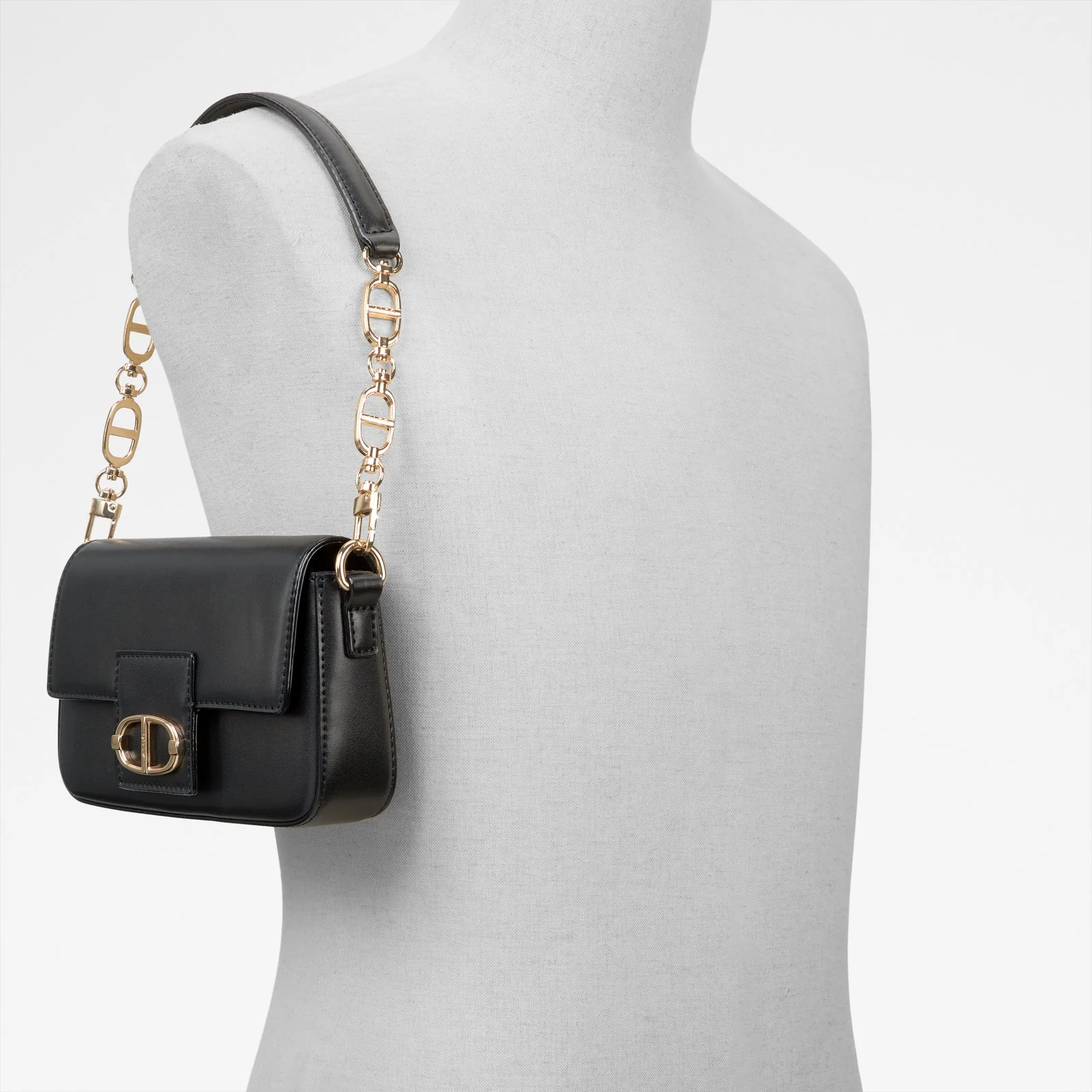 Exquisite - Image 6