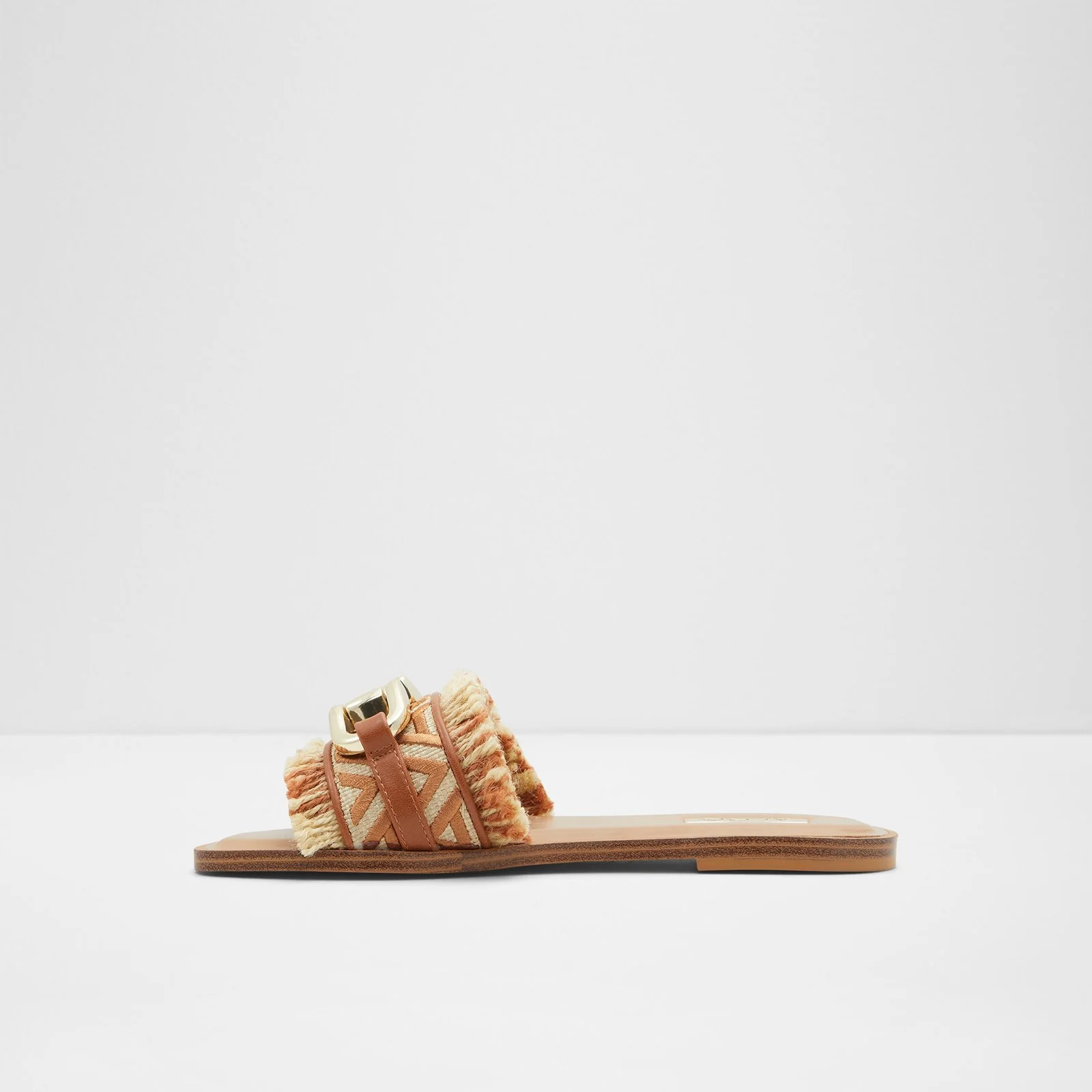 Fringie - Image 5