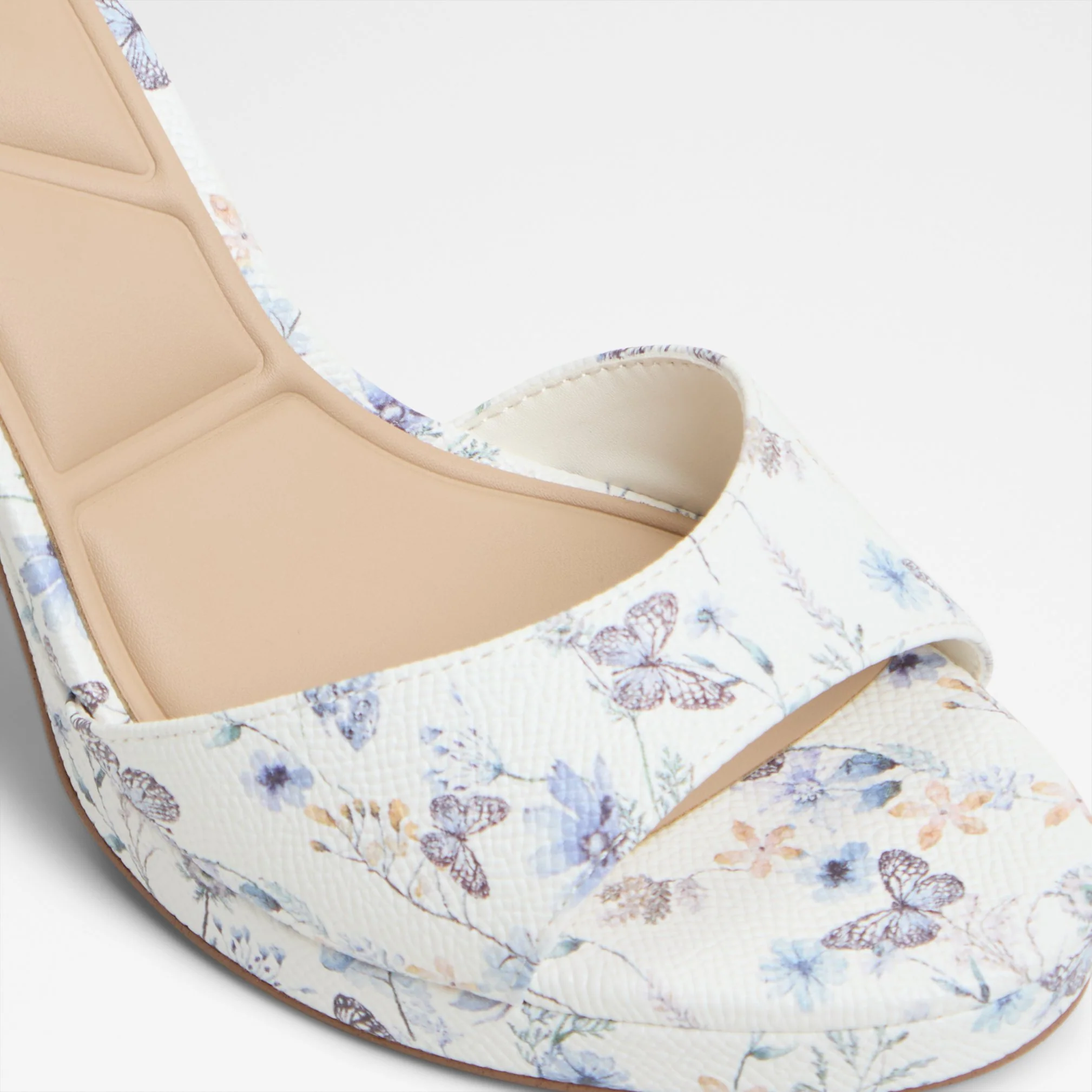 Gracious - Image 9