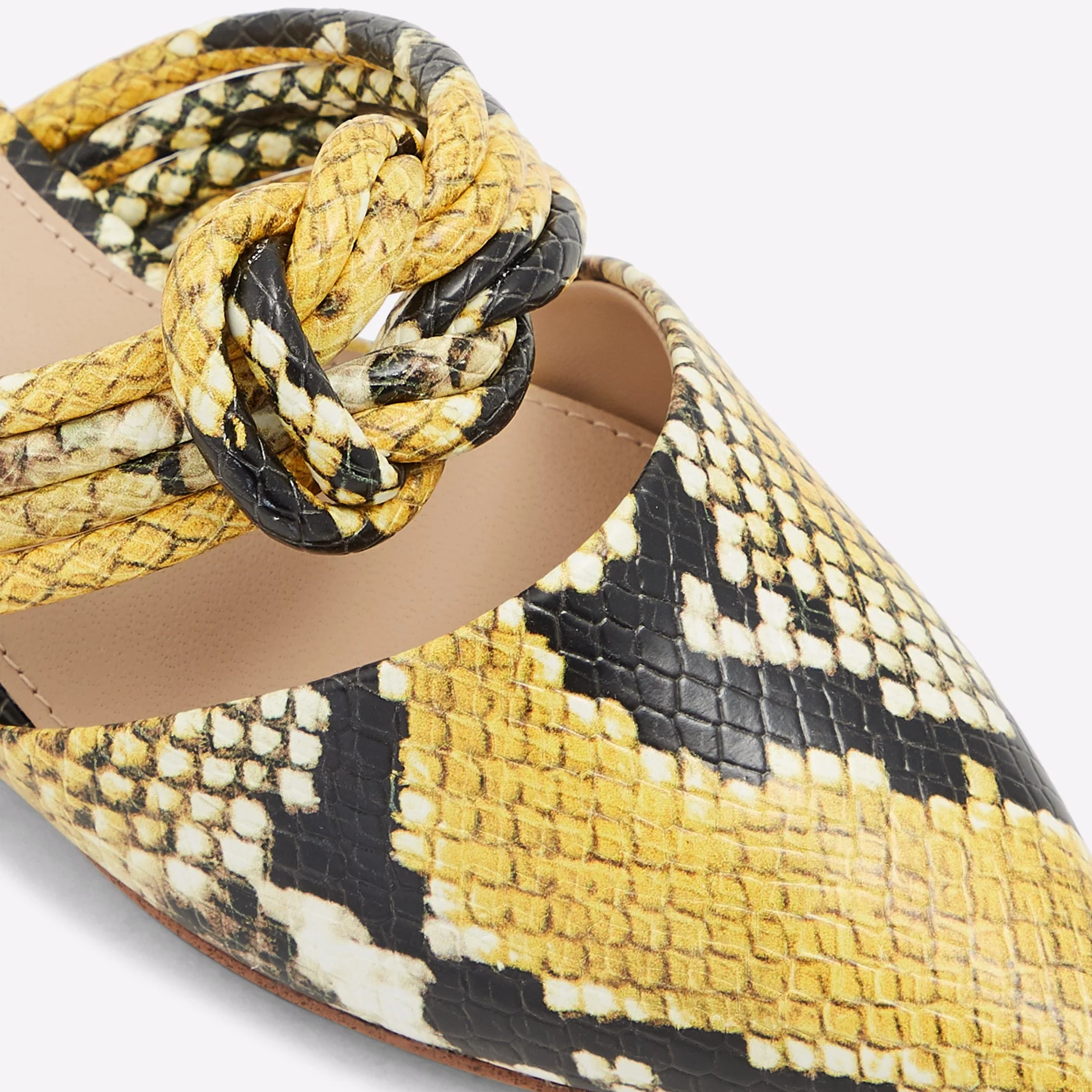 Knottie - Image 7