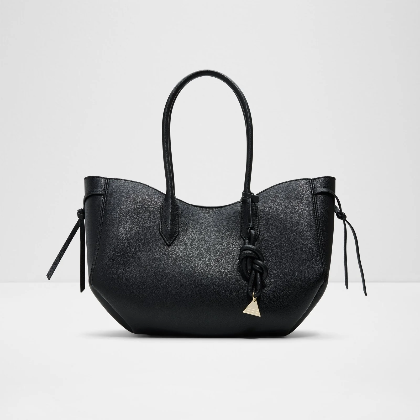 Korinne - Image 2