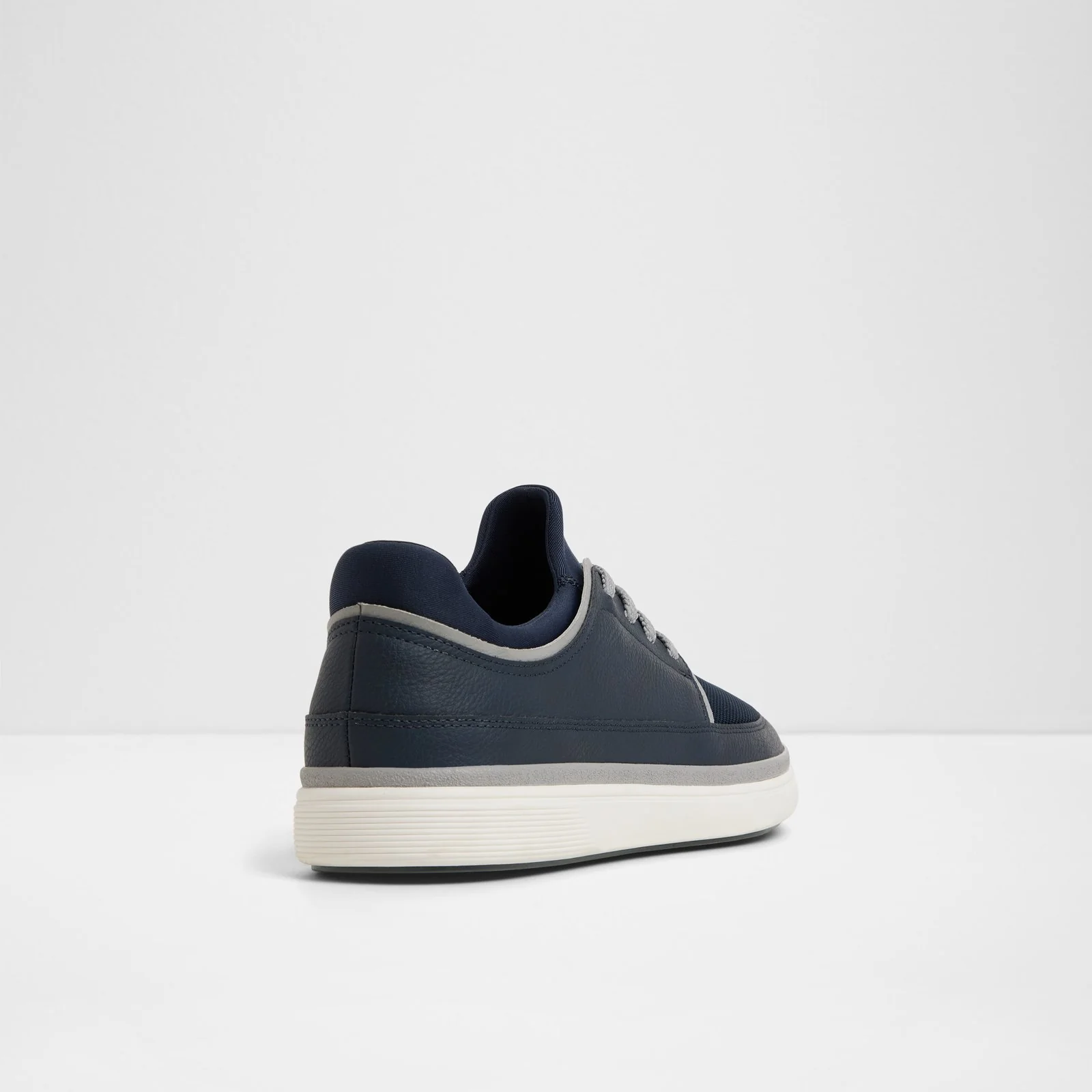 Kurtis - Image 3