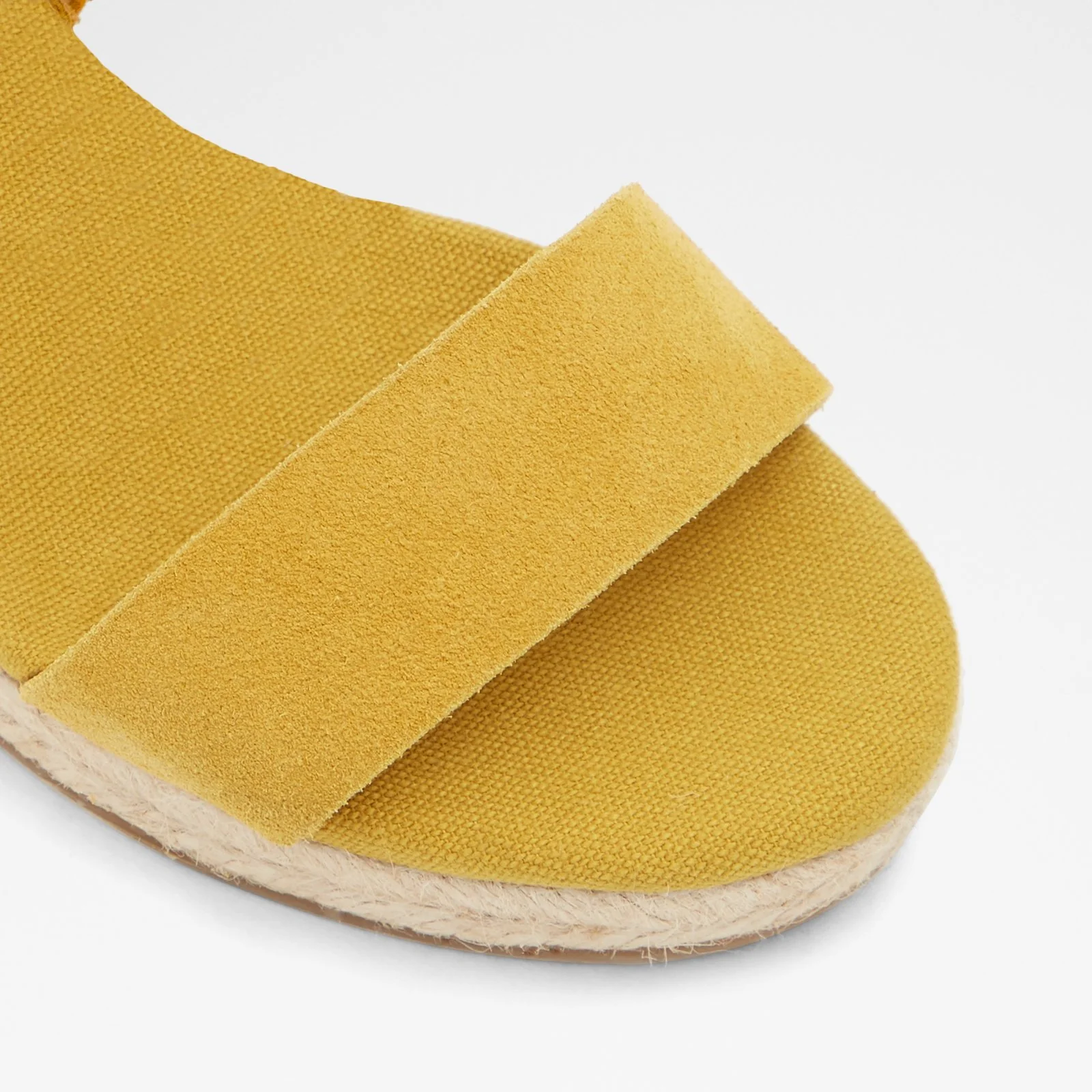 Laretta - Image 6