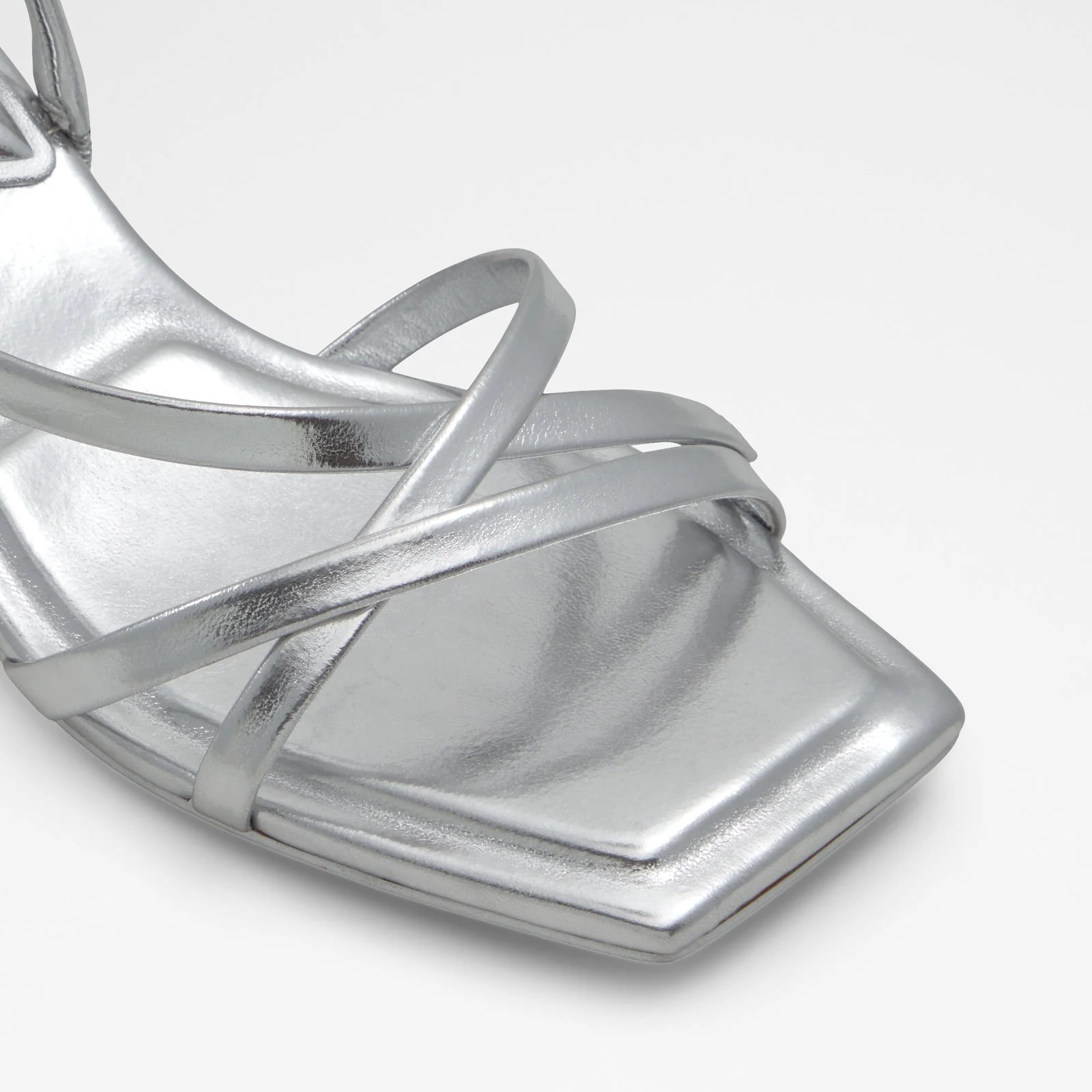 Minima - Image 6