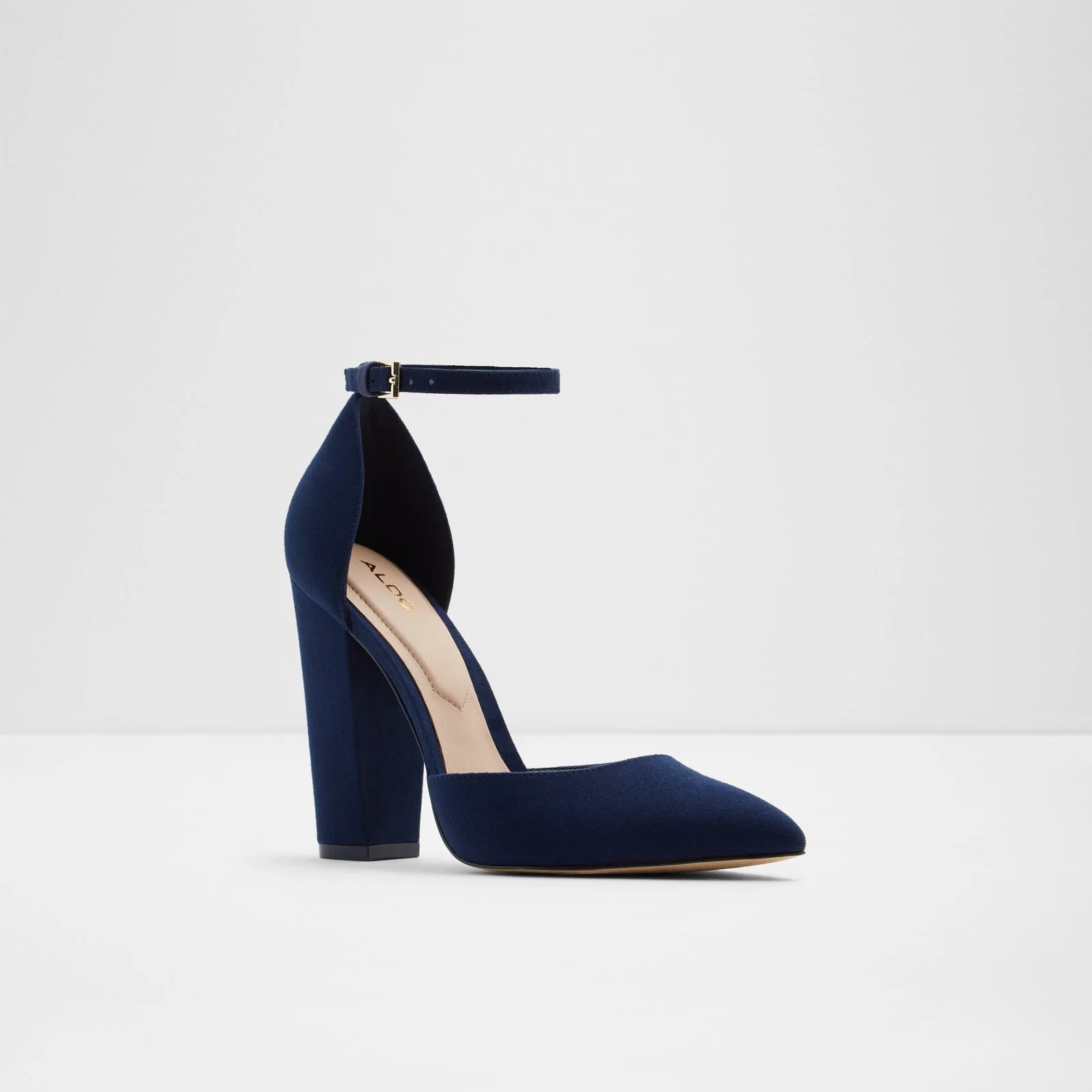 Nicholes - Image 5