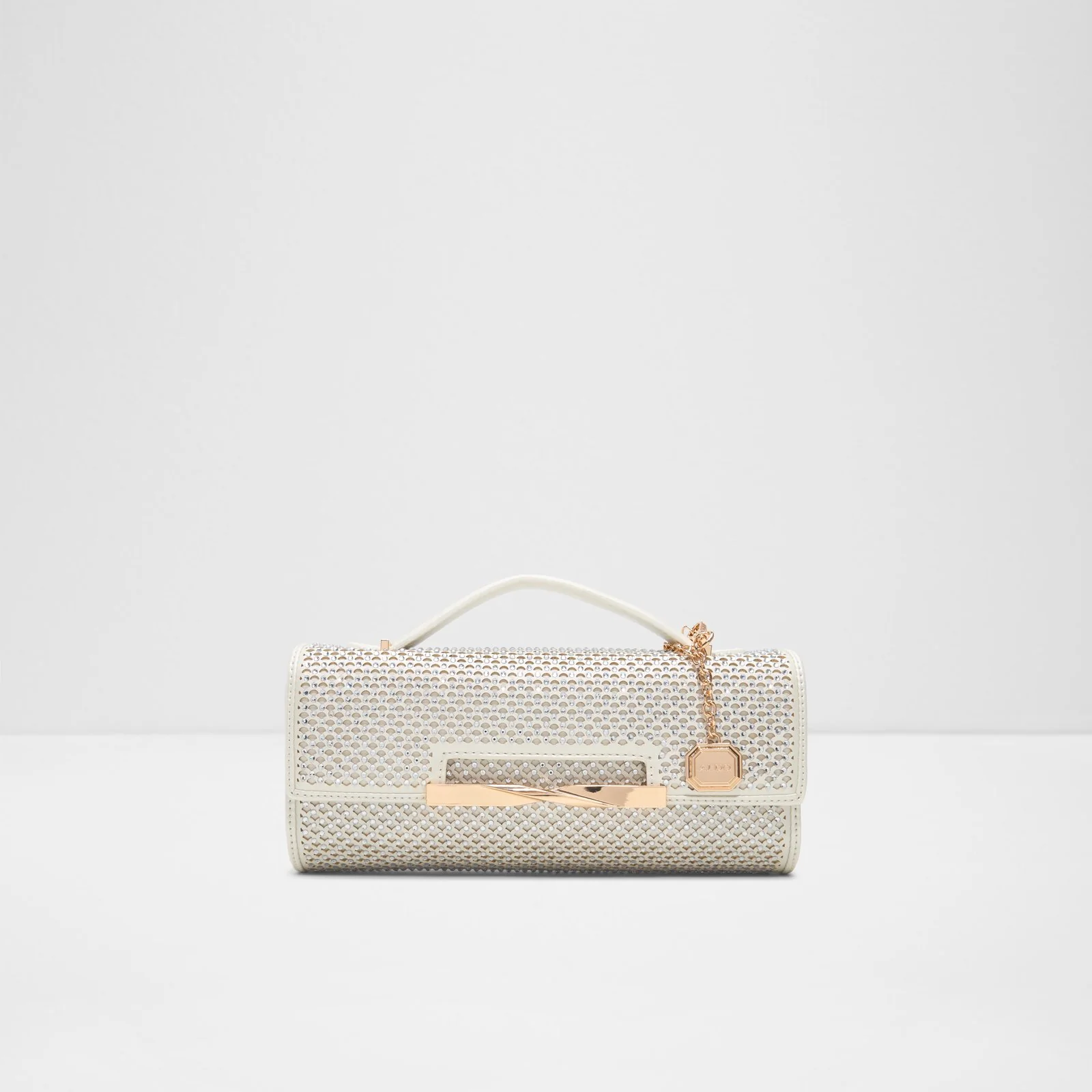 Novie - Image 2