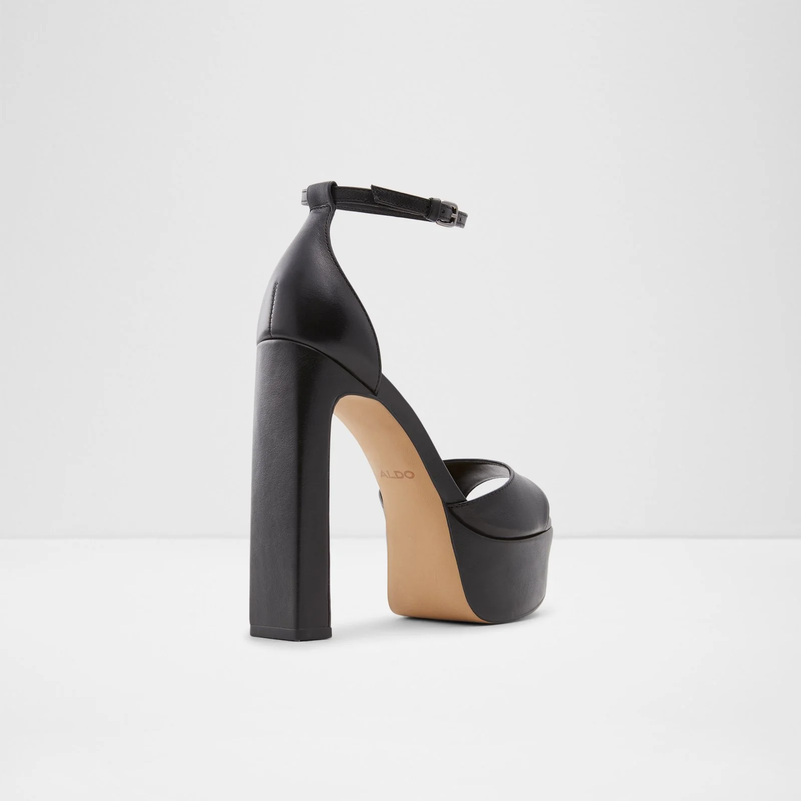 Posh - Image 3