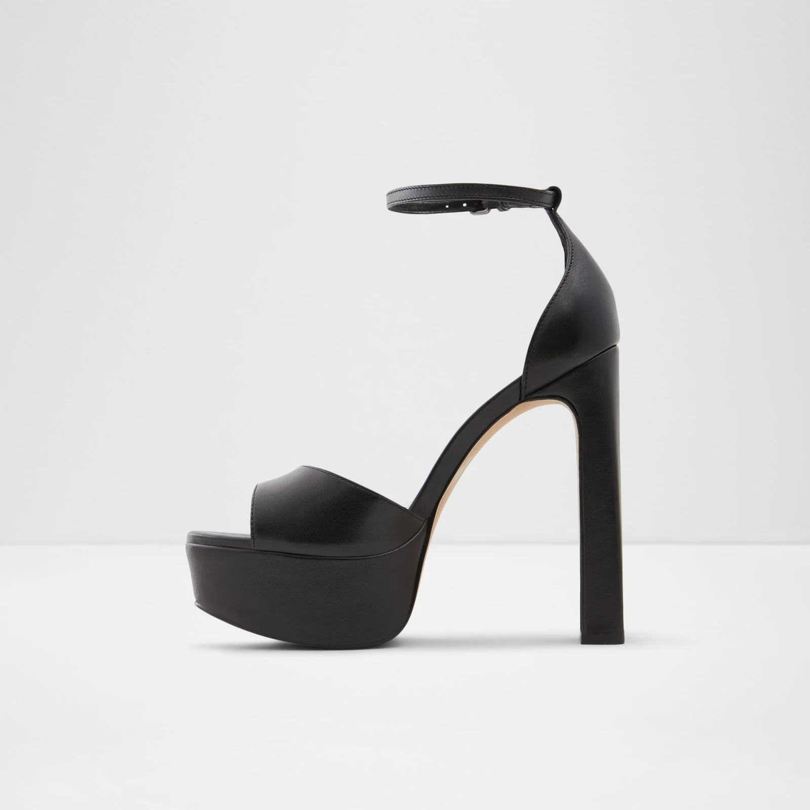 Posh - Image 4