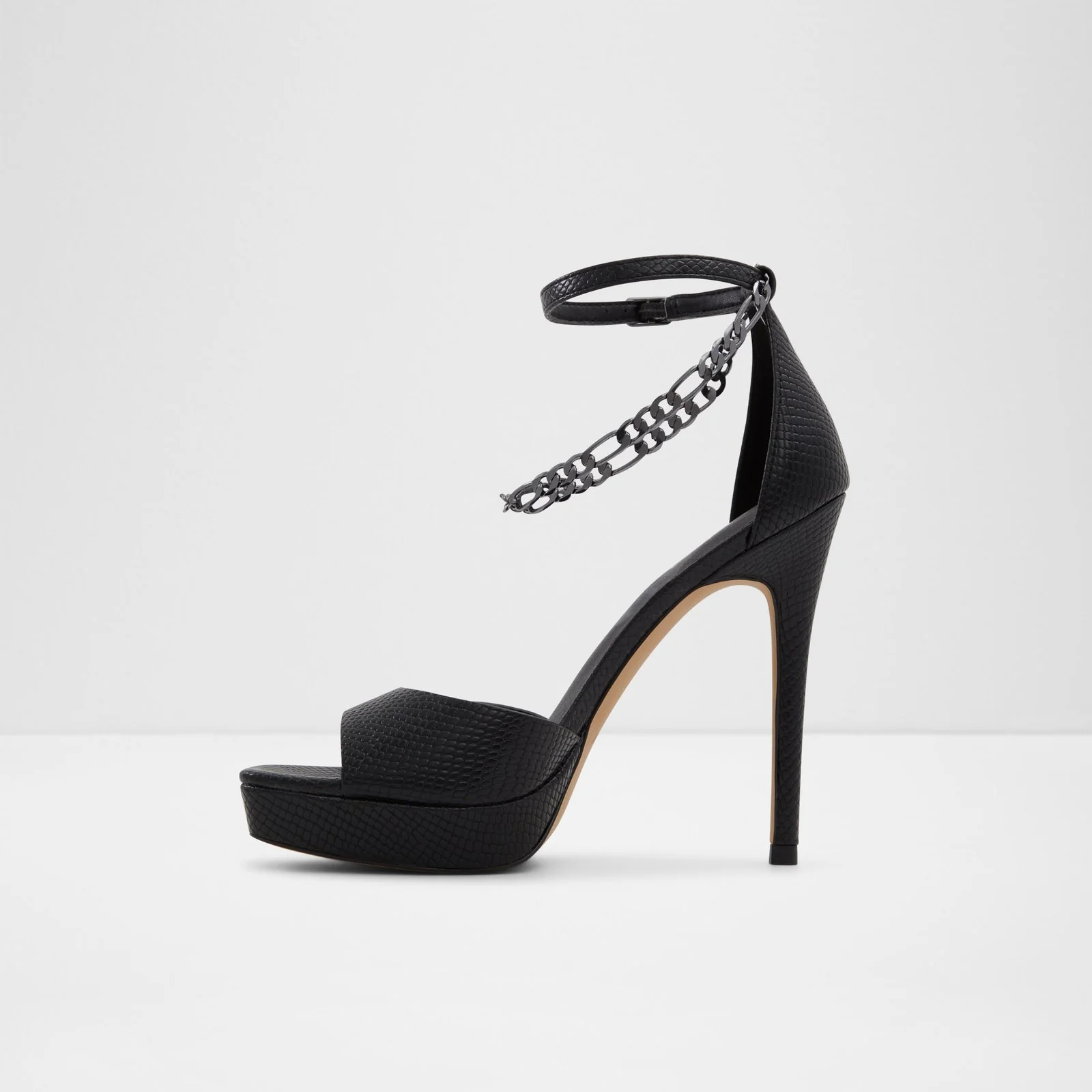 Prisilla - Image 4