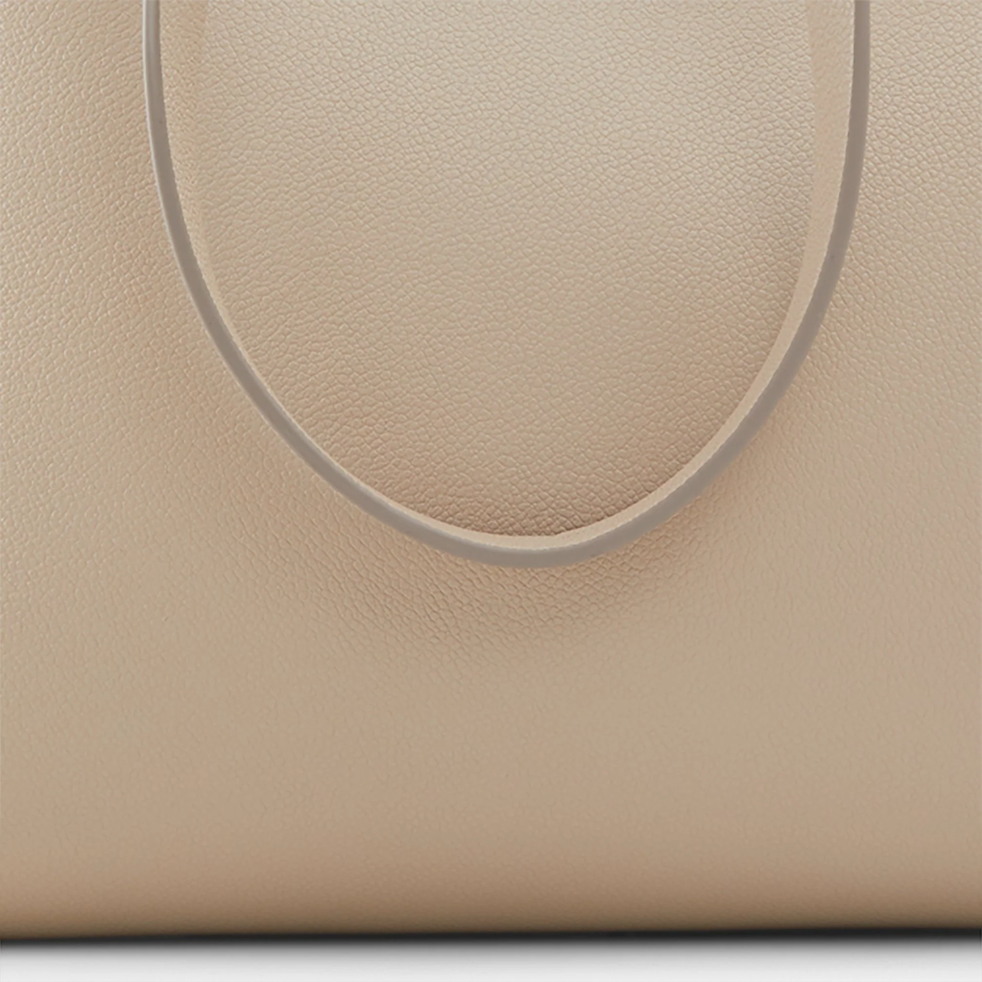 Raphaela - Image 6
