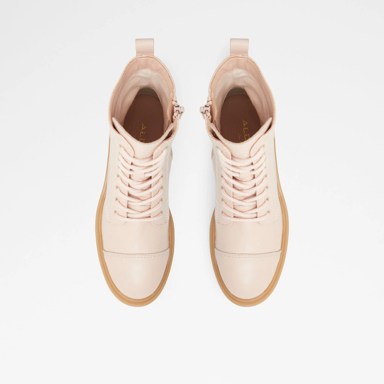 Reilly - Image 7
