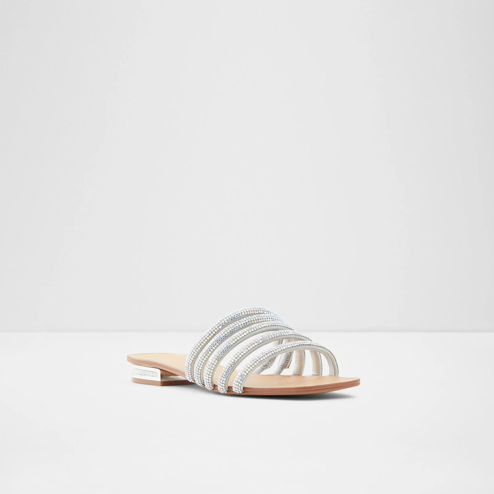 Roxy - Image 5