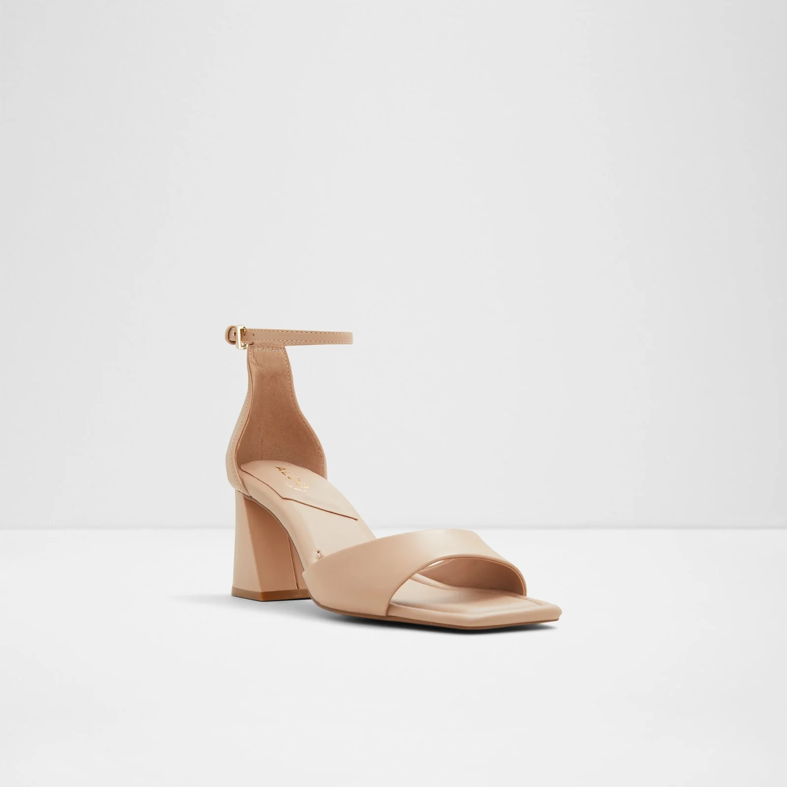 Safdie - Image 5