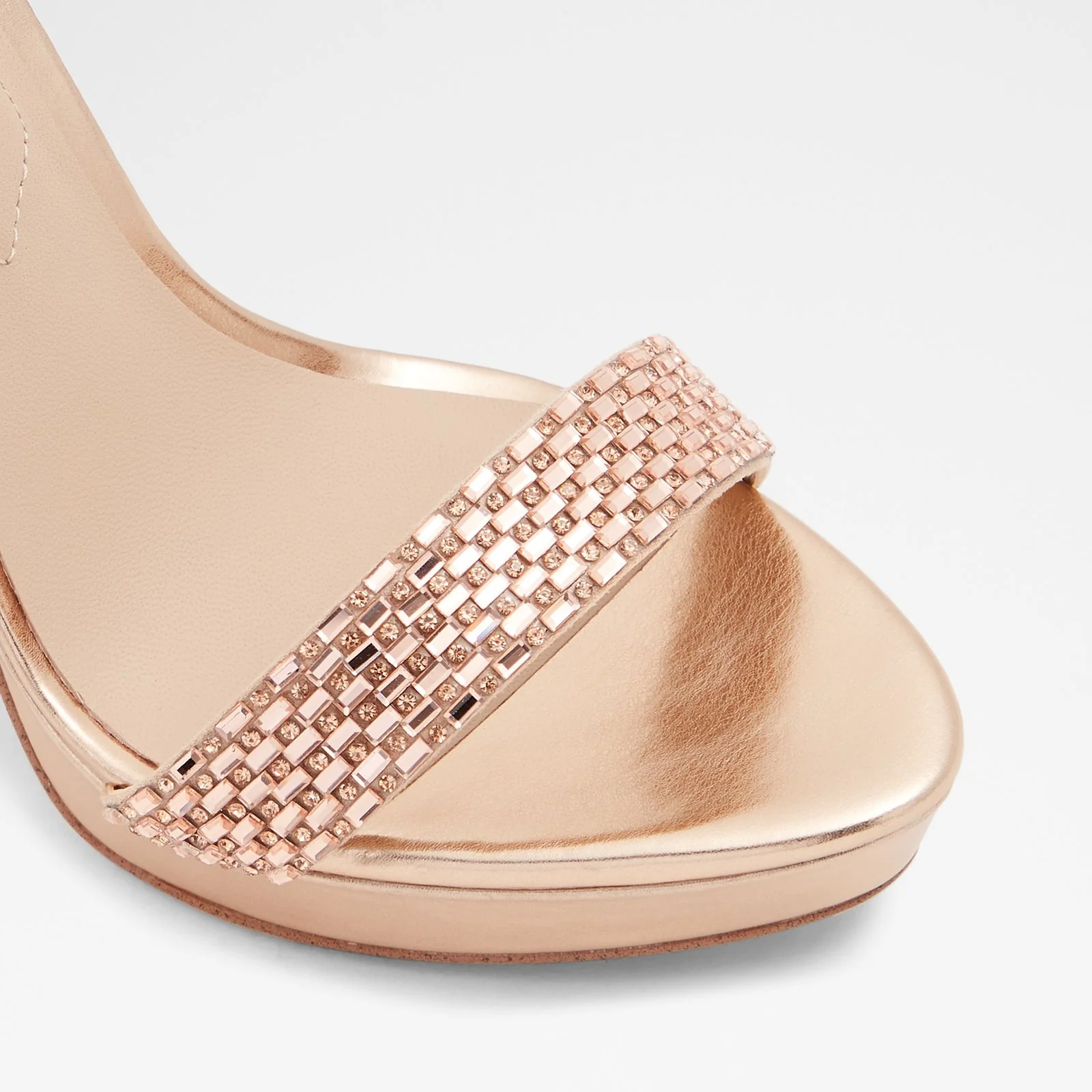 Stunning - Image 6