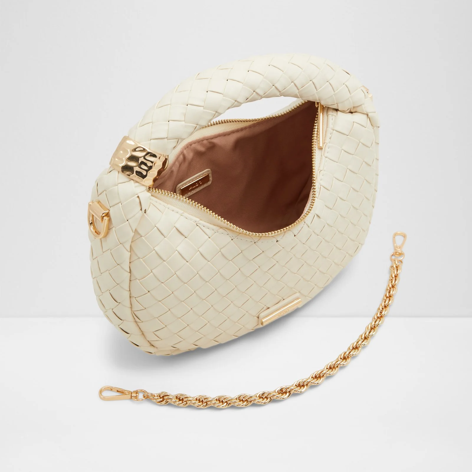 Venessa - Image 4